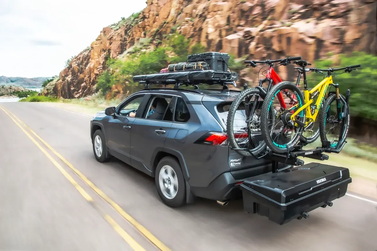 Yakima EXO System Swing Away Hitch Rack